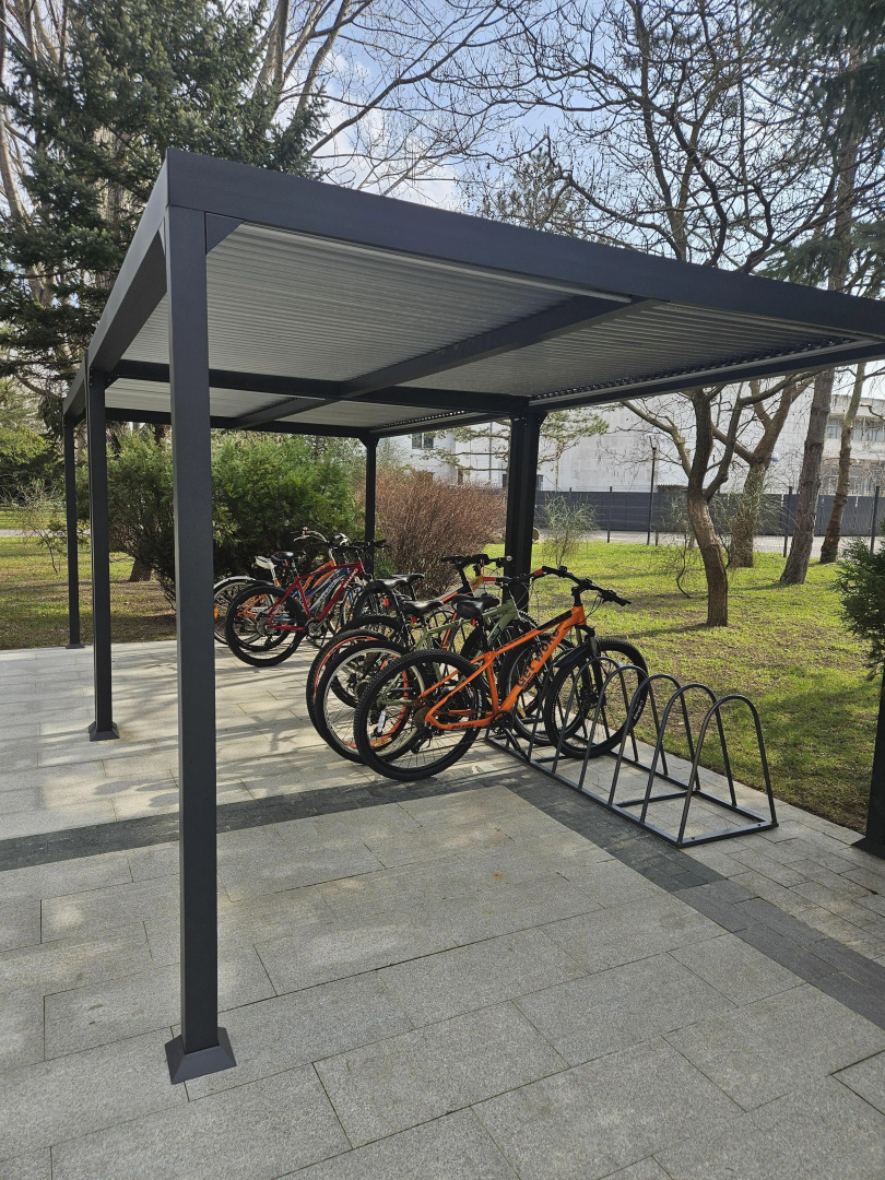 Апартаменты с бассейном