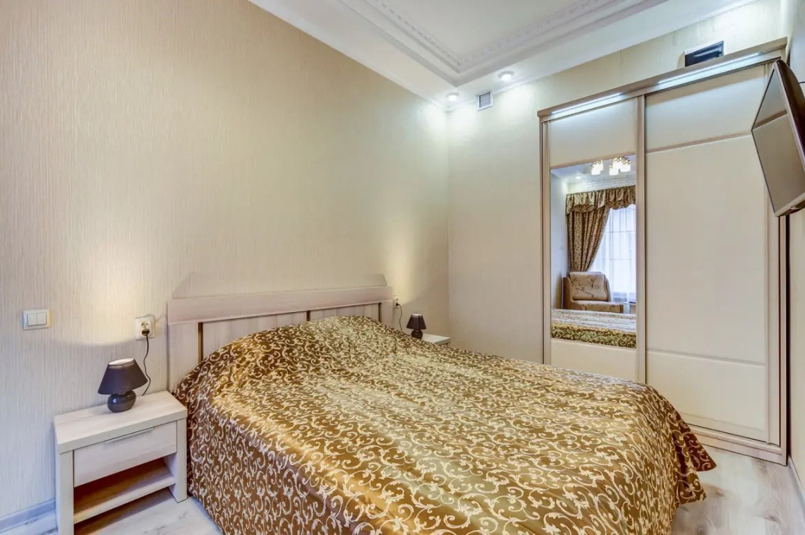 Апартаменты Коломбо