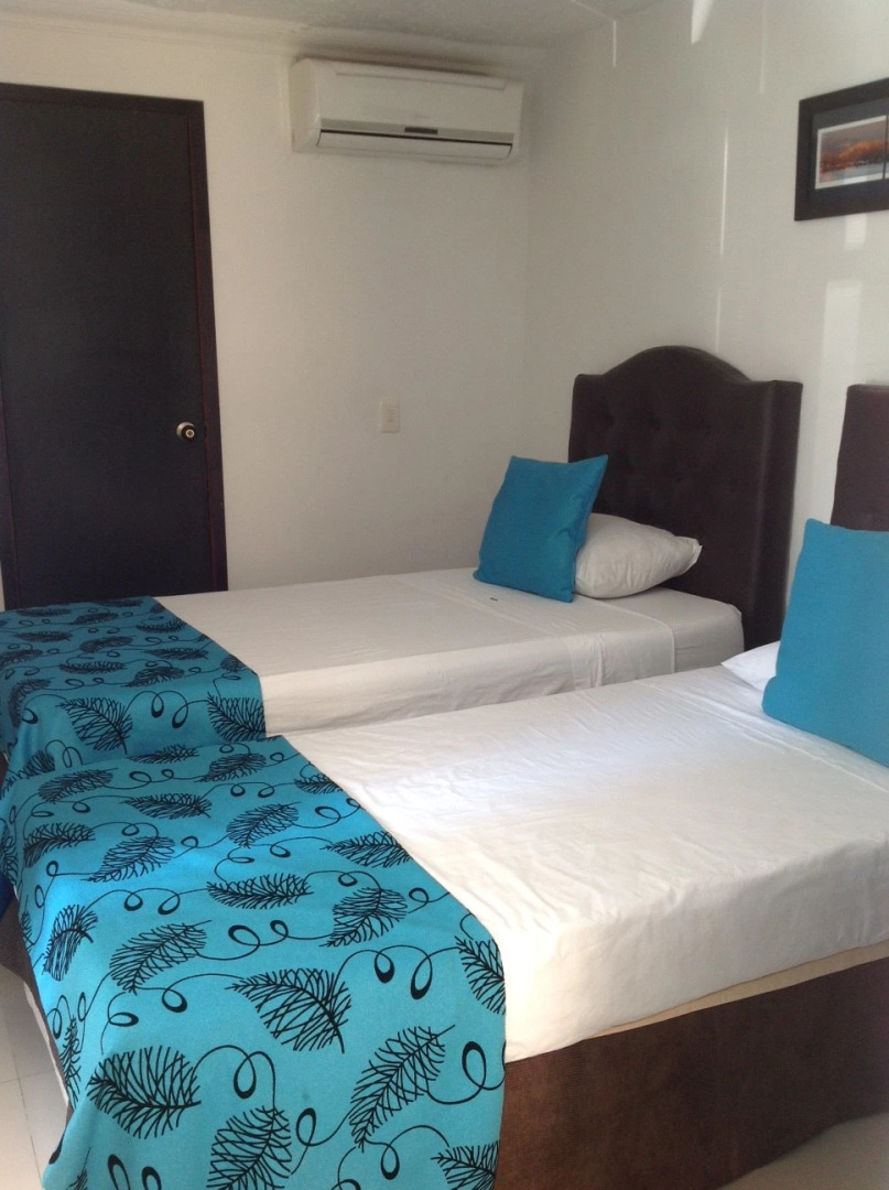 Отель Puerto de Manga