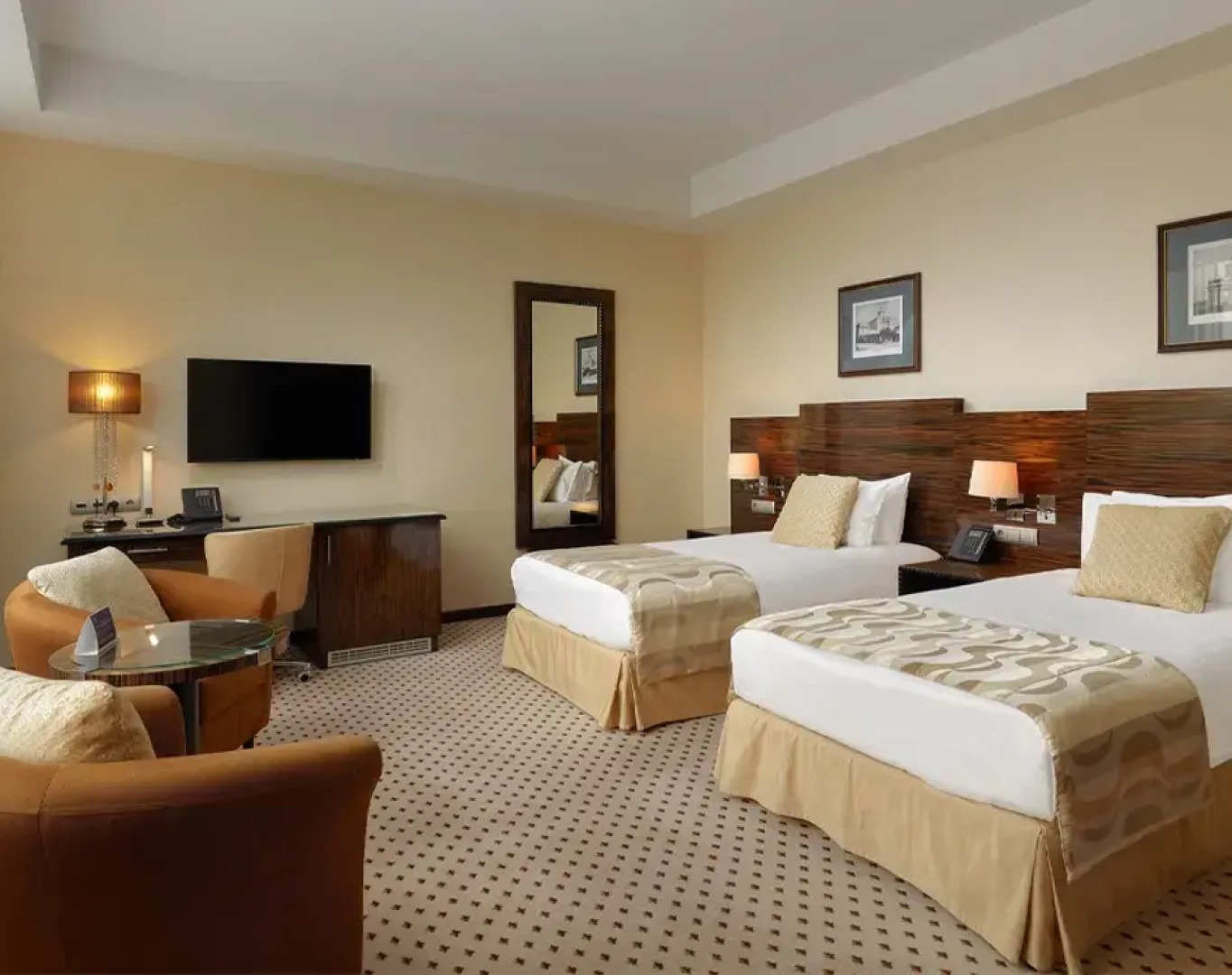 Plaza Garden Moscow WTC Hotel