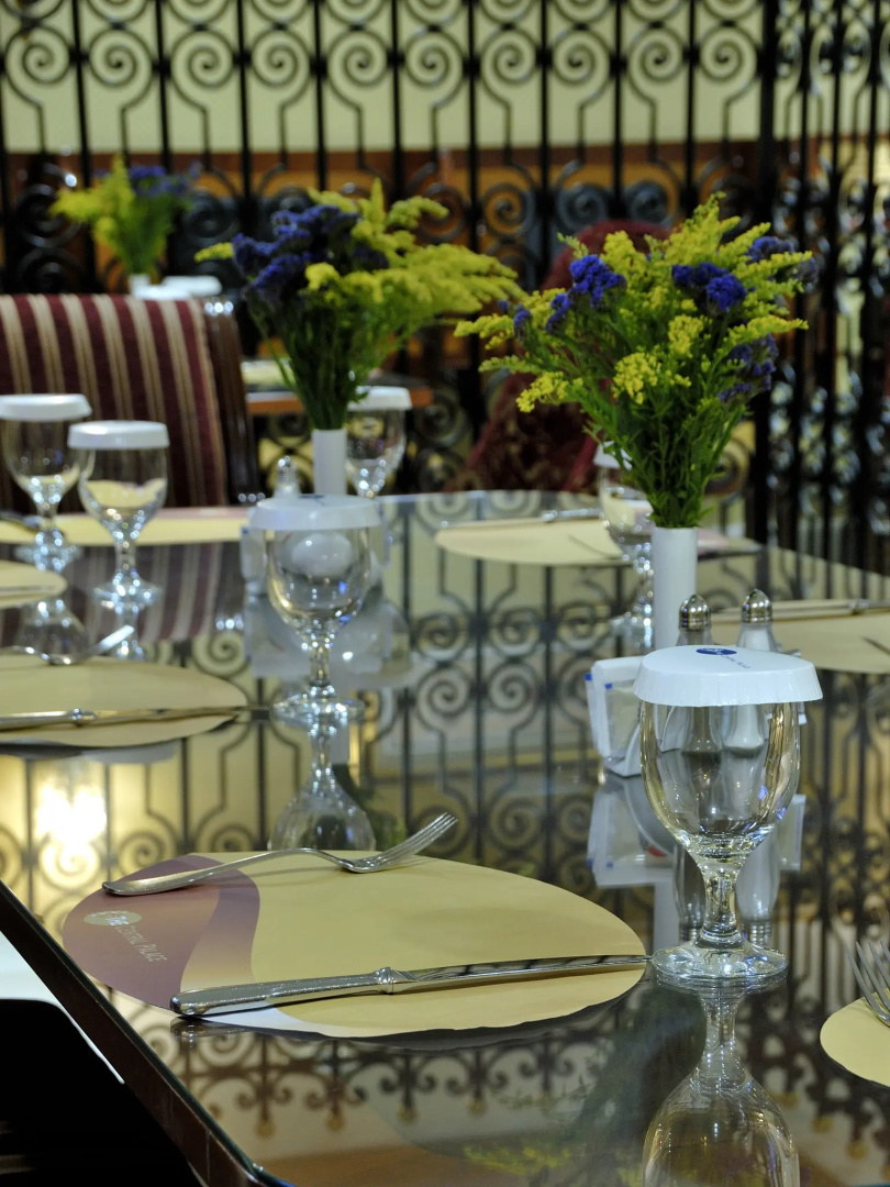Отель The Central Palace Taksim