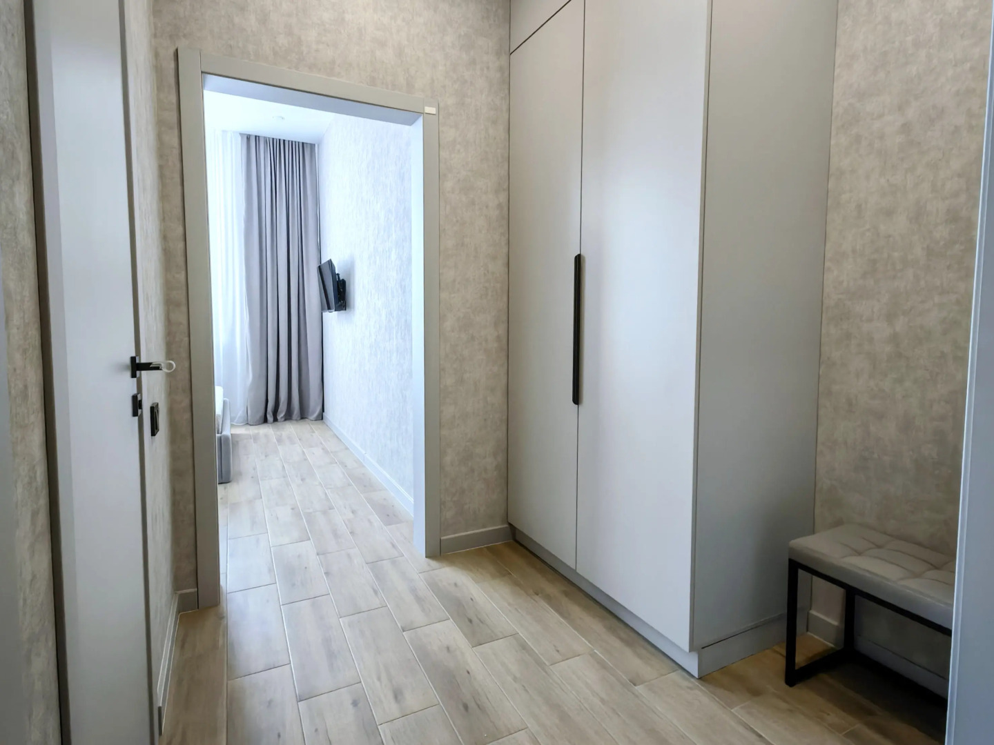 Квартира ApartGroup Видовая Новая в Центре