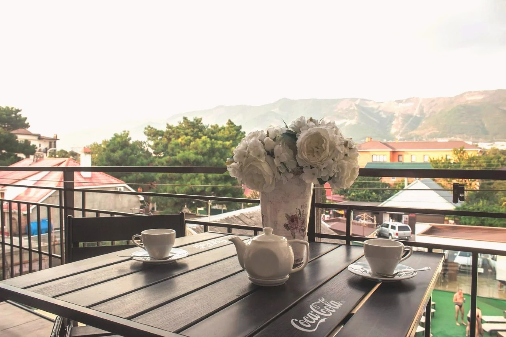 Отель Азария