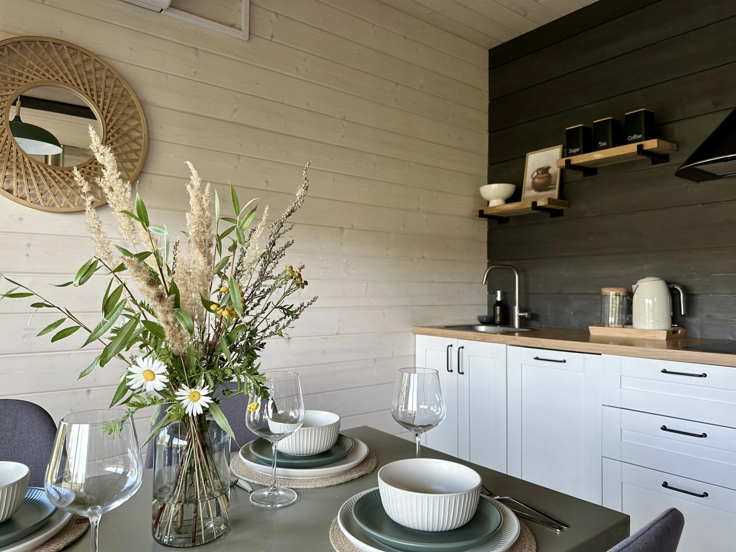 Частный Дом с Панорамными Окнами от Sheluha House