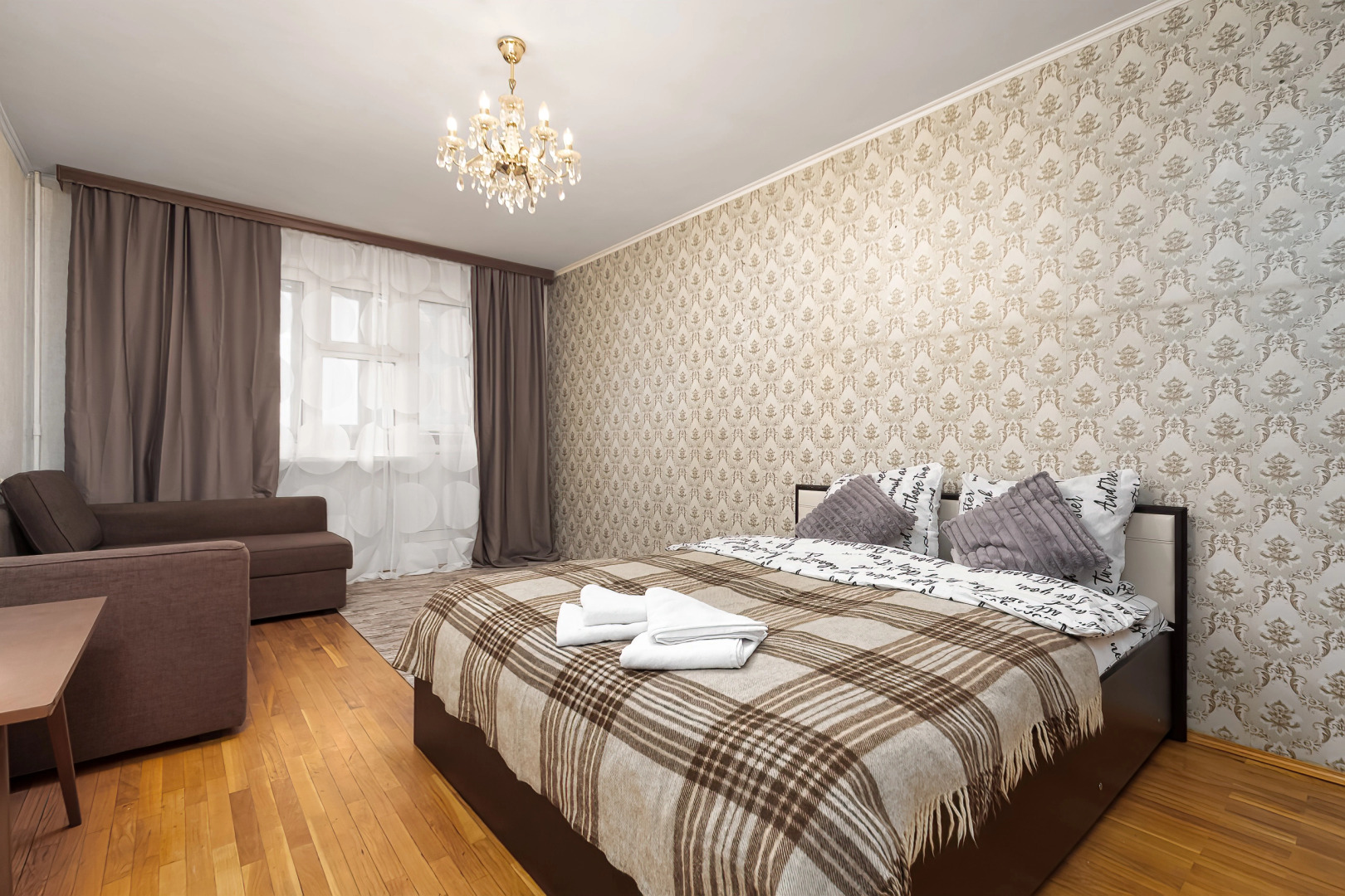 Апартаменты Семейная Квартира на 6 человек м.Домодедовская