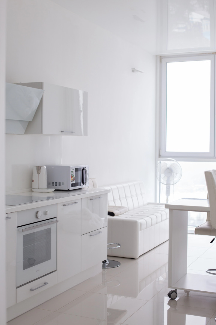 Апартаменты Белая Романтическая Студия с Панорамным Видом