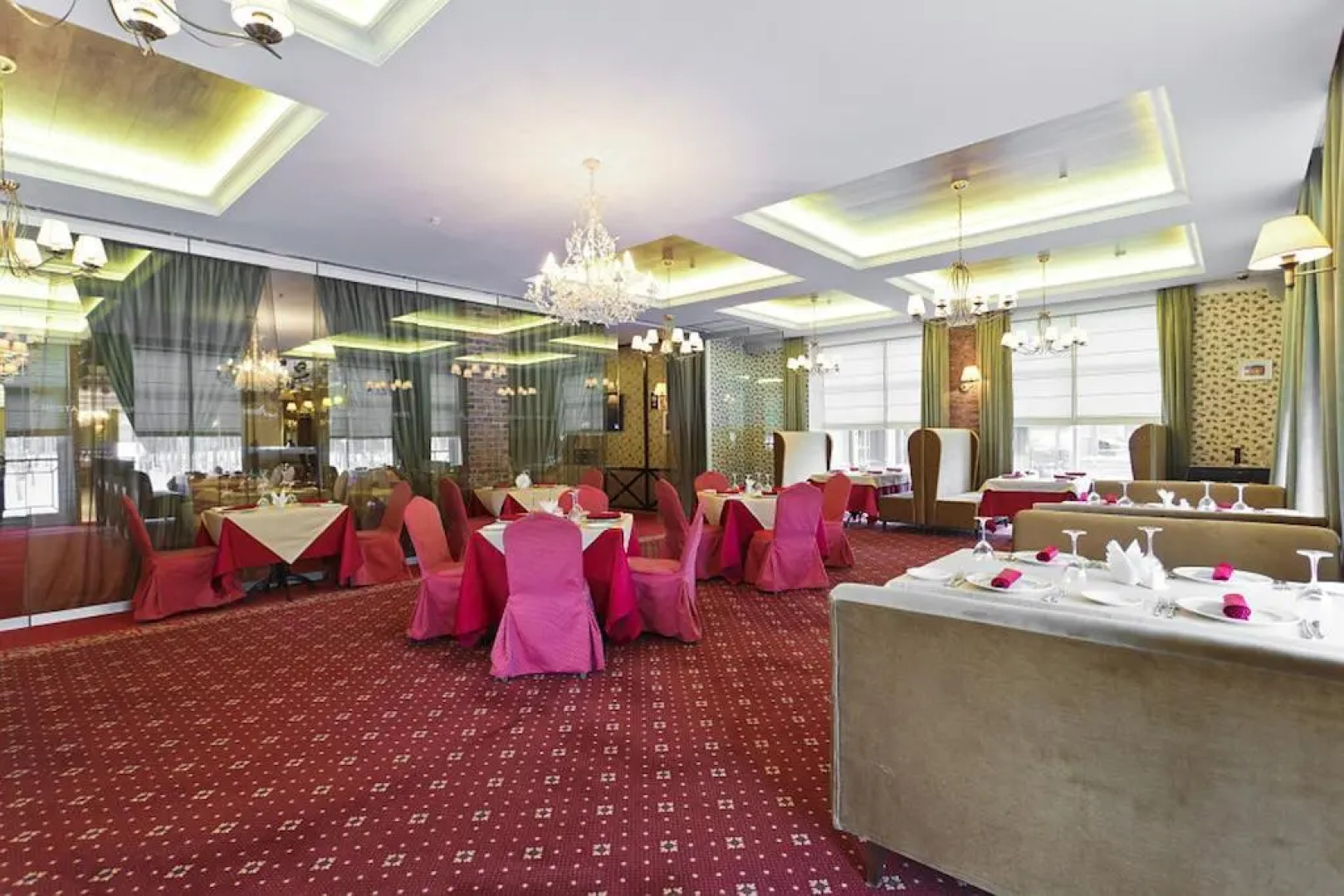 Отель Дрозды Клуб