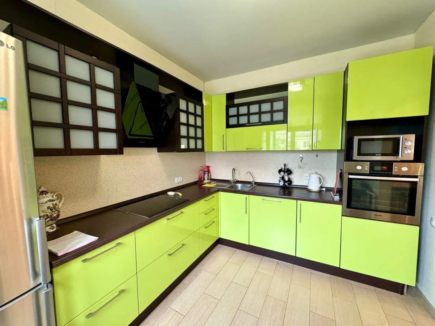 Апартаменты Ленинградская 63