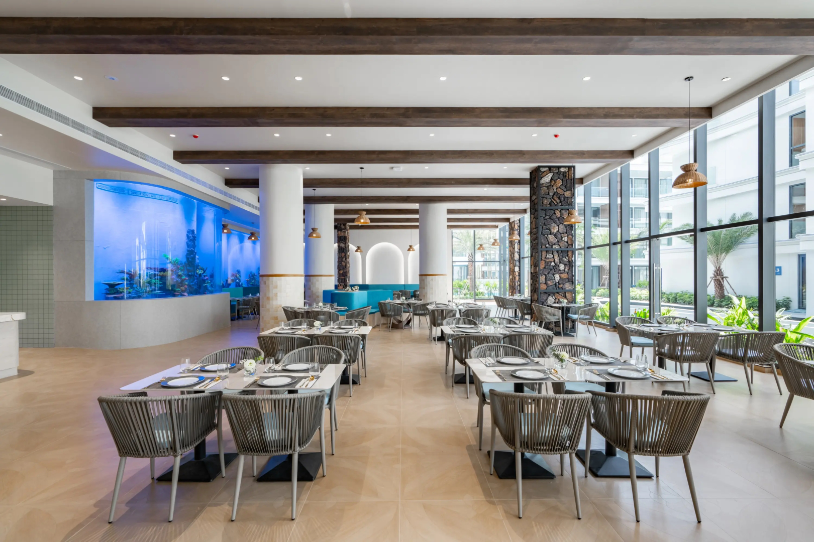 Курортный Отель Kora Beach Resort Phuket