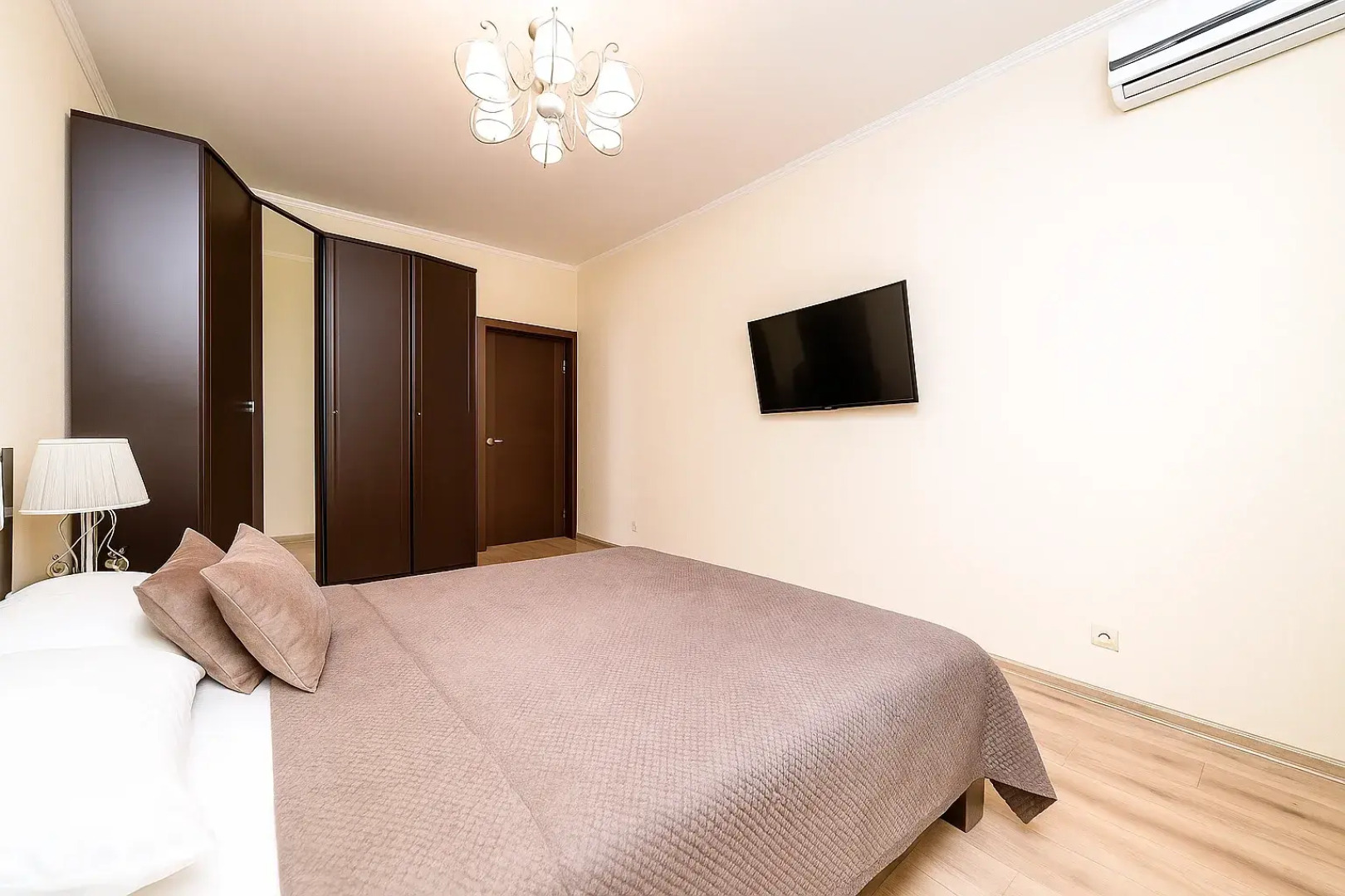 Квартиры ЛЮКСОВЫЕ с ВИДОМ возле АКВАПАРКА и ЦЕНТРА Казани от сети Rushouse РусХаус