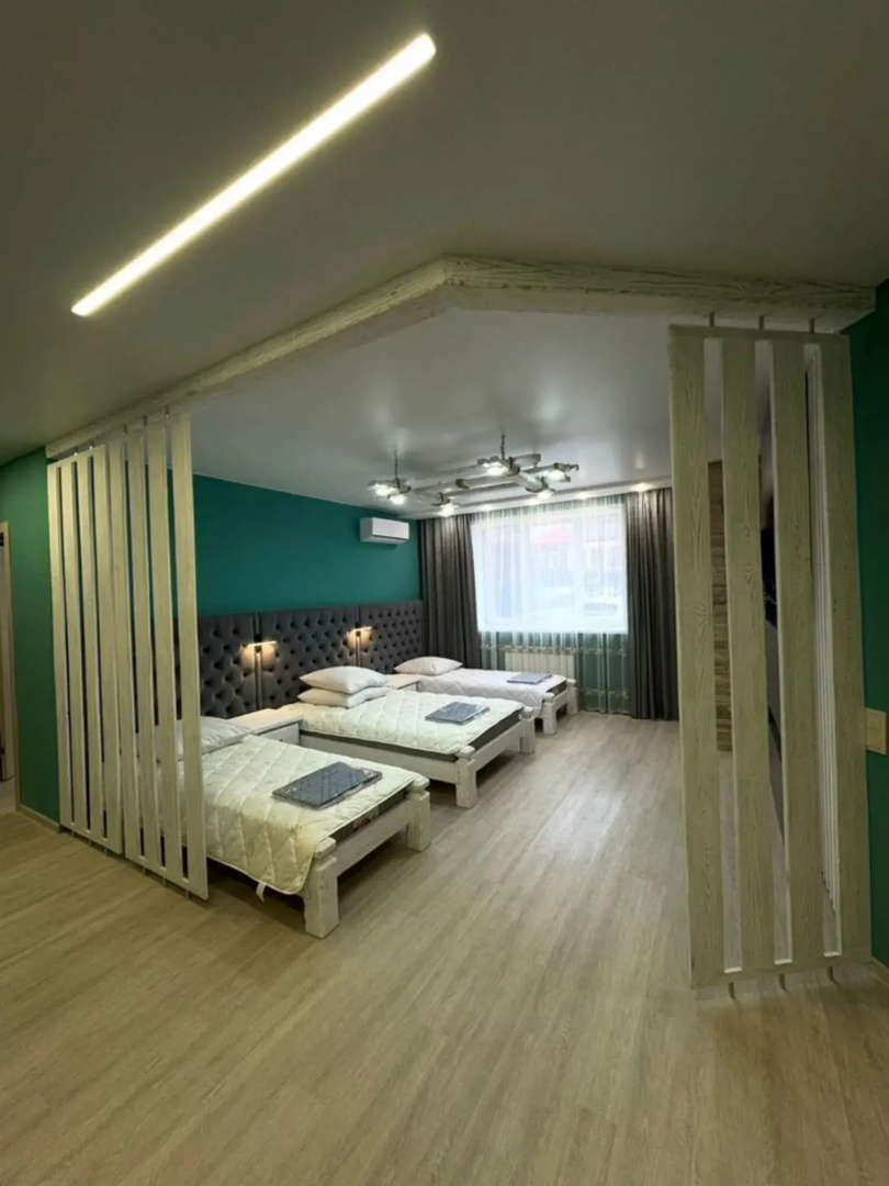 Квартира На Паровозной 15 (6а)