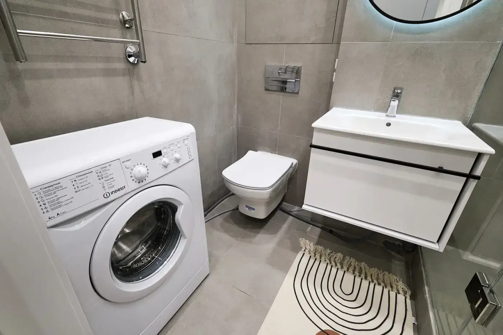 Квартира Уютная студия возле метро и пруда