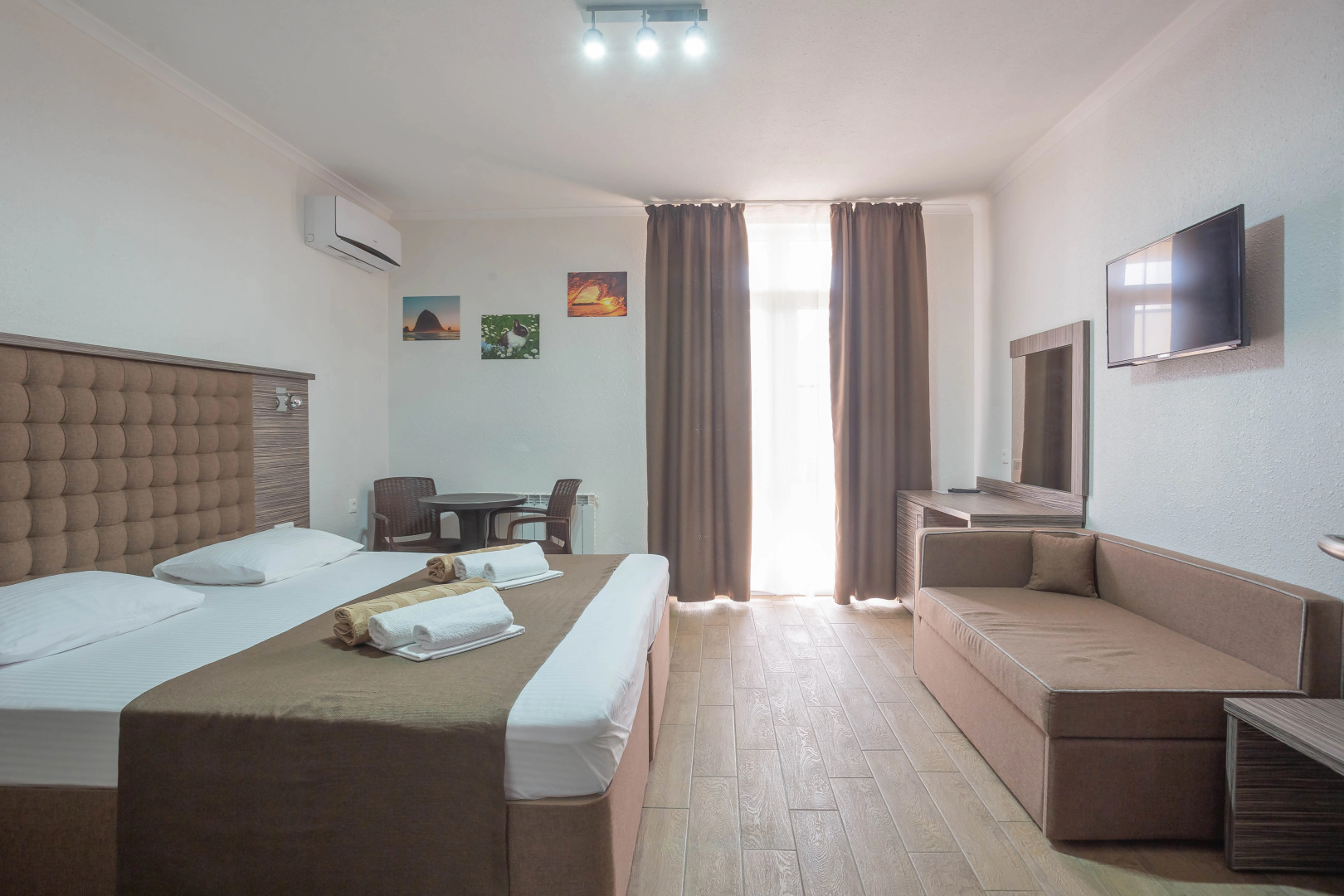 Отель Despina Family Hotel