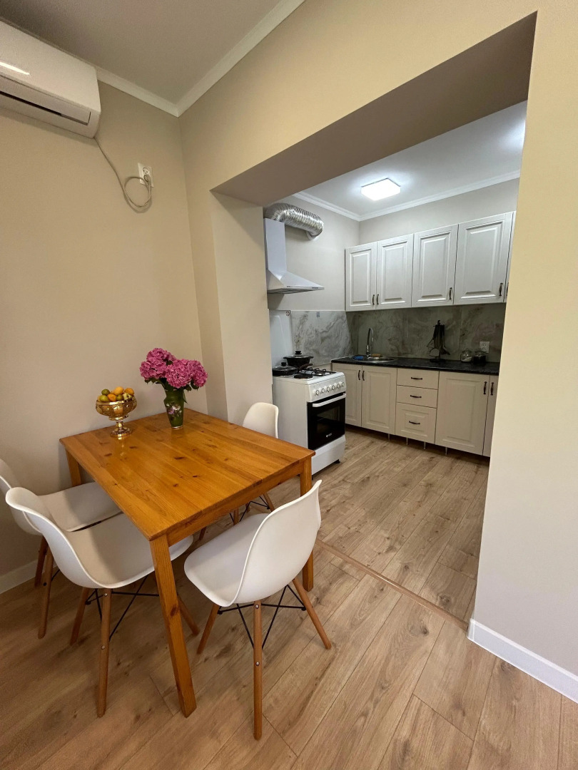 Квартира Уютная с морем через дорогу