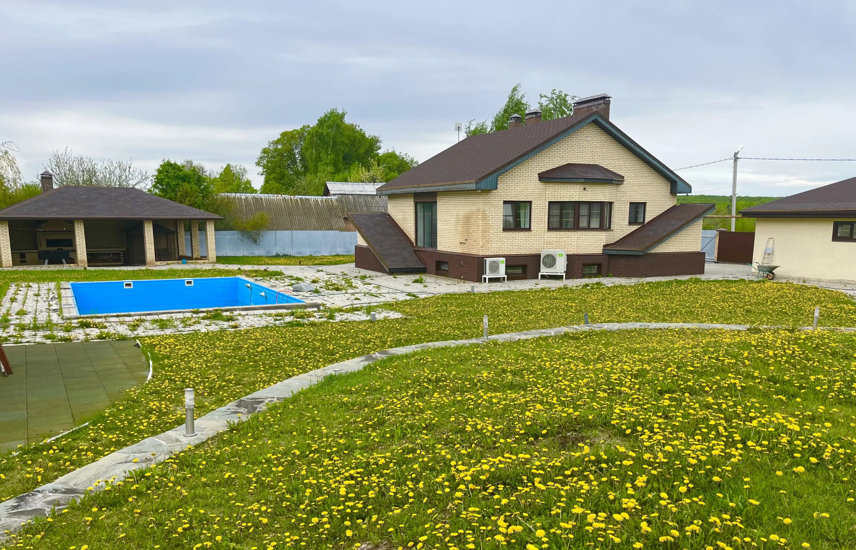 Частный дом Дом с бассейном в заповеднике Самарская Лука
