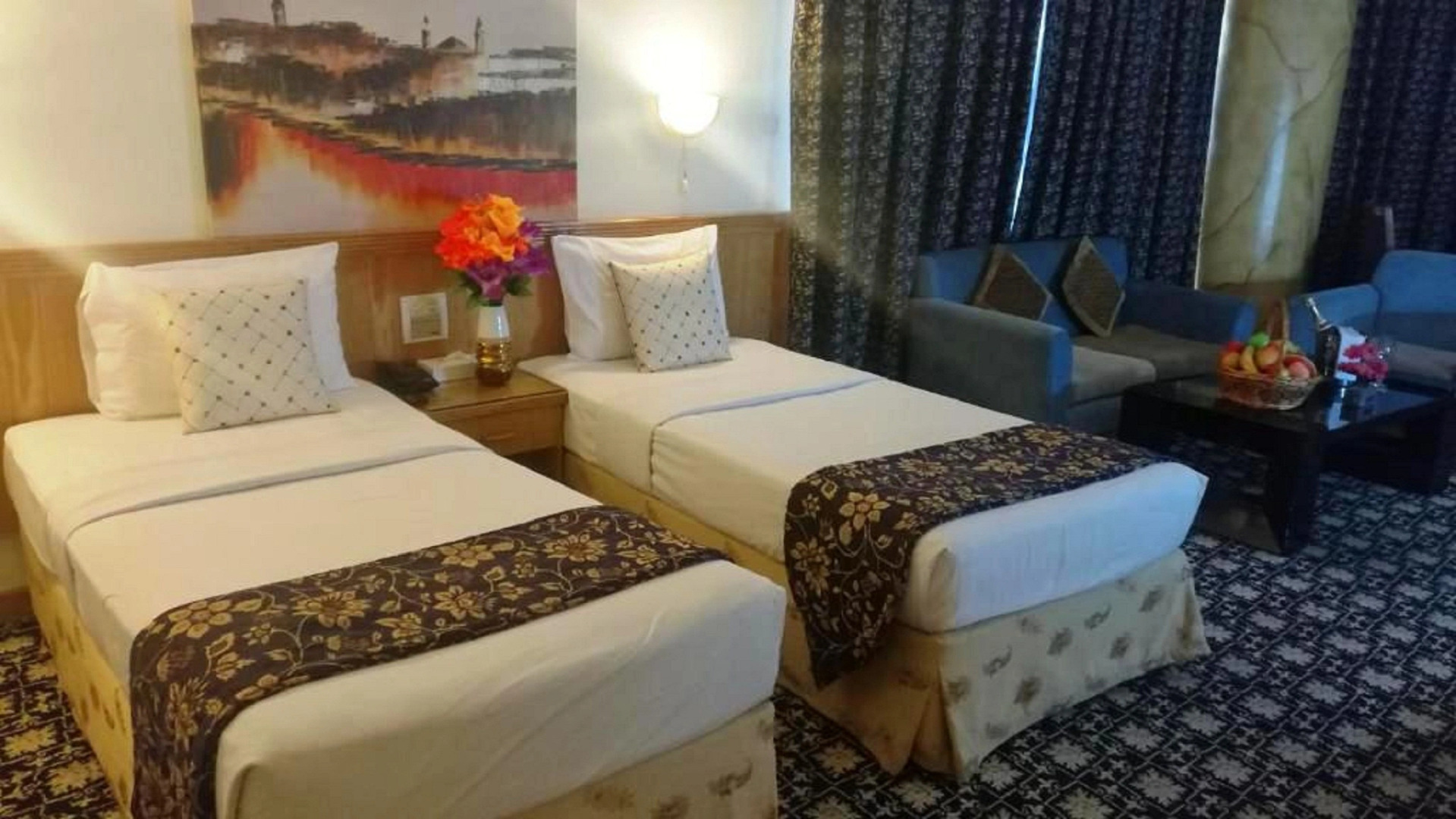 Отель Phoenicia Tower Hotel&Spa