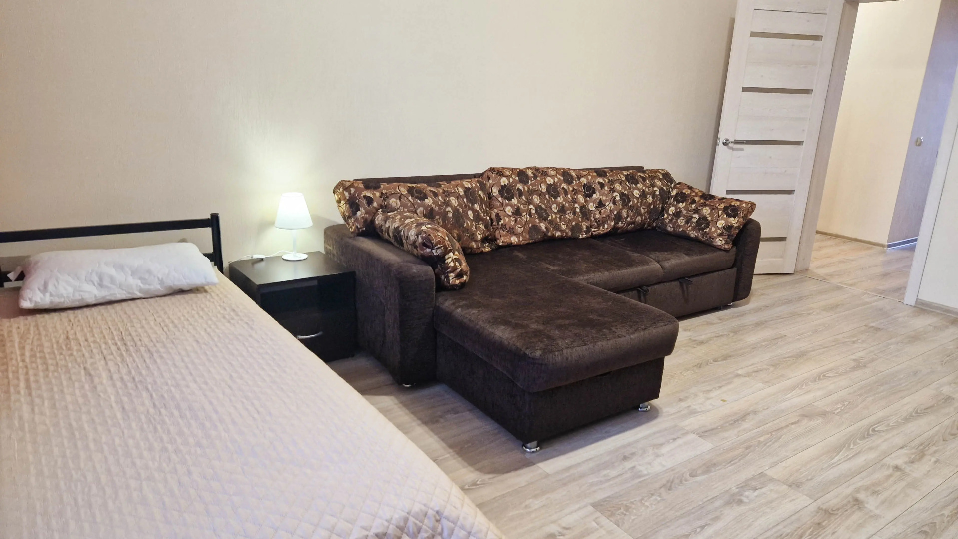 Квартира Микрорайон Солнечный 3