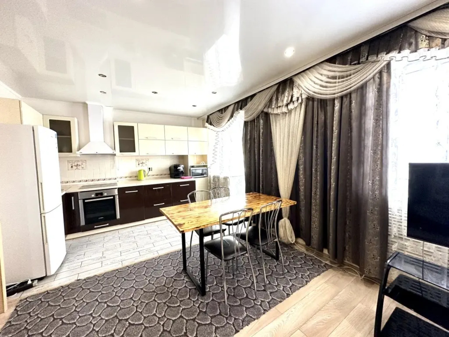 Апартаменты 912 Флэтс-Лайн на улице Красноармейская 100