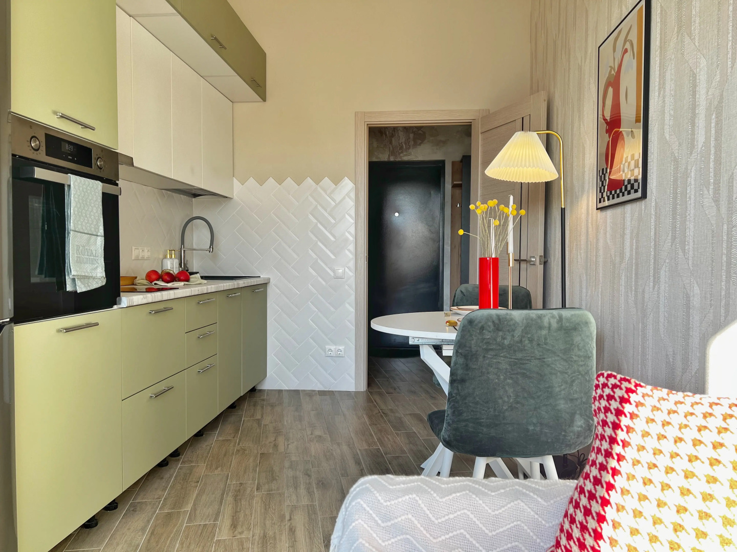 Квартира уютная двухуровневая на Архитектора Данини