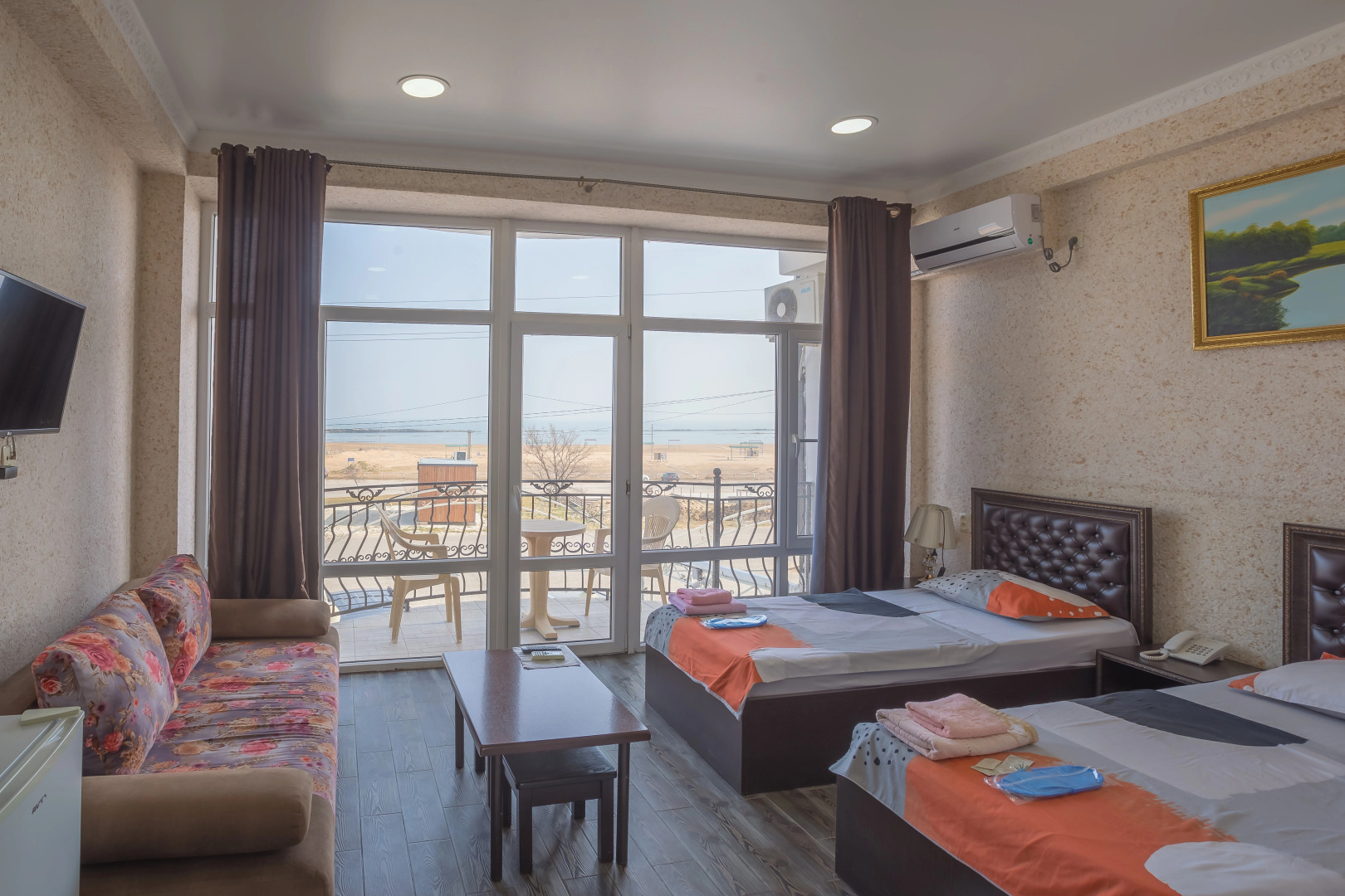 Отель Океан