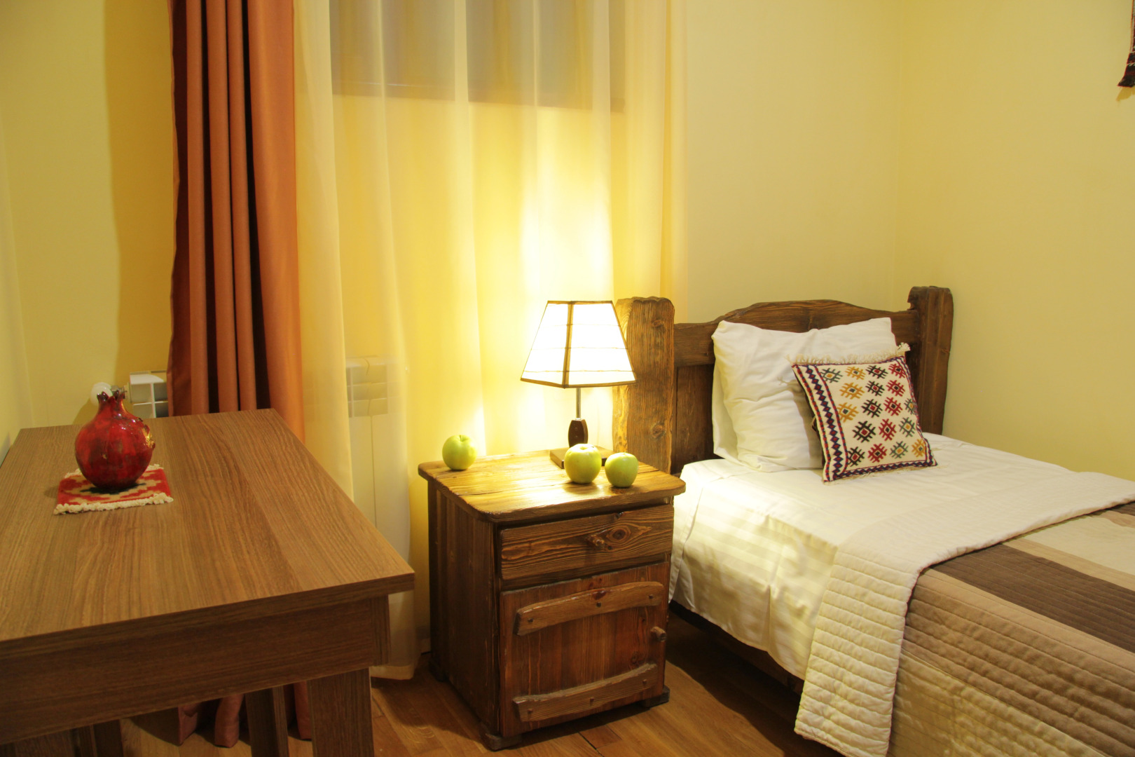 Отель Silk Road