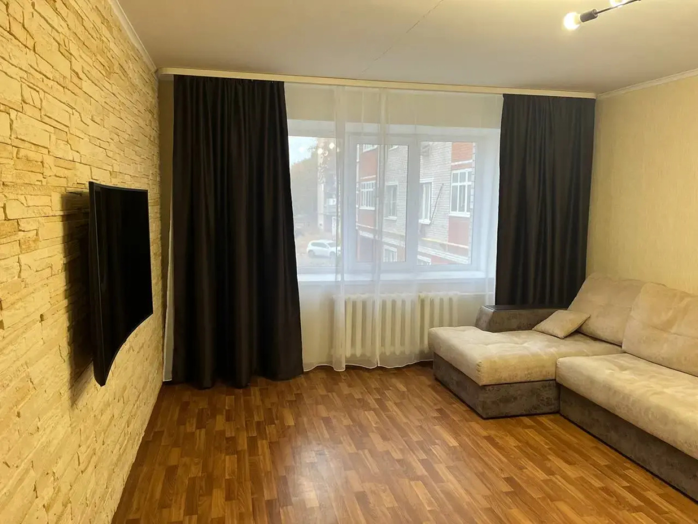 Квартира ОренРент у ТЦ Карачи