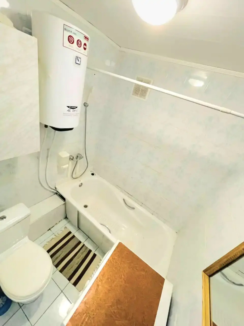 Na Zaparina 137A Apartments