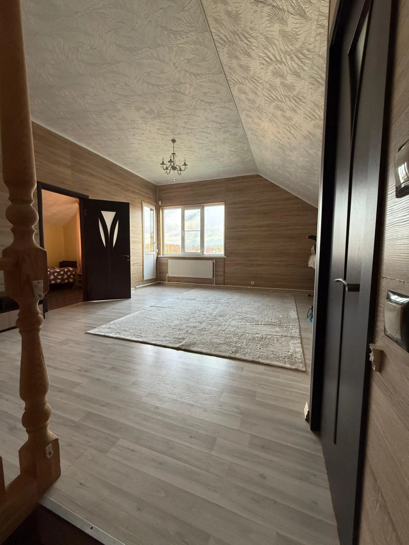 Частный дом в деревне