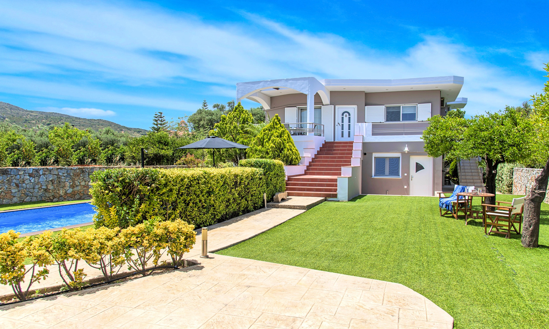 Вилла Chania City Heated Pool