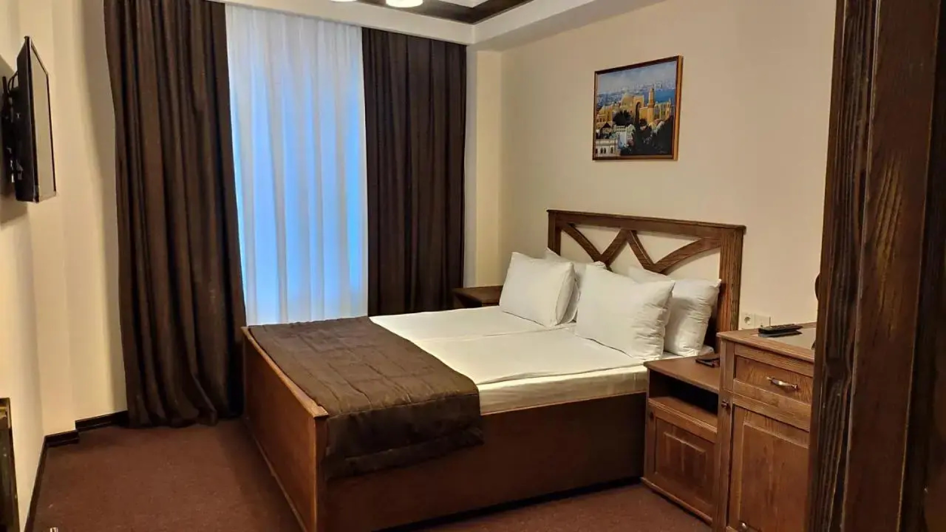 Maajid Hotel & Restaurant
