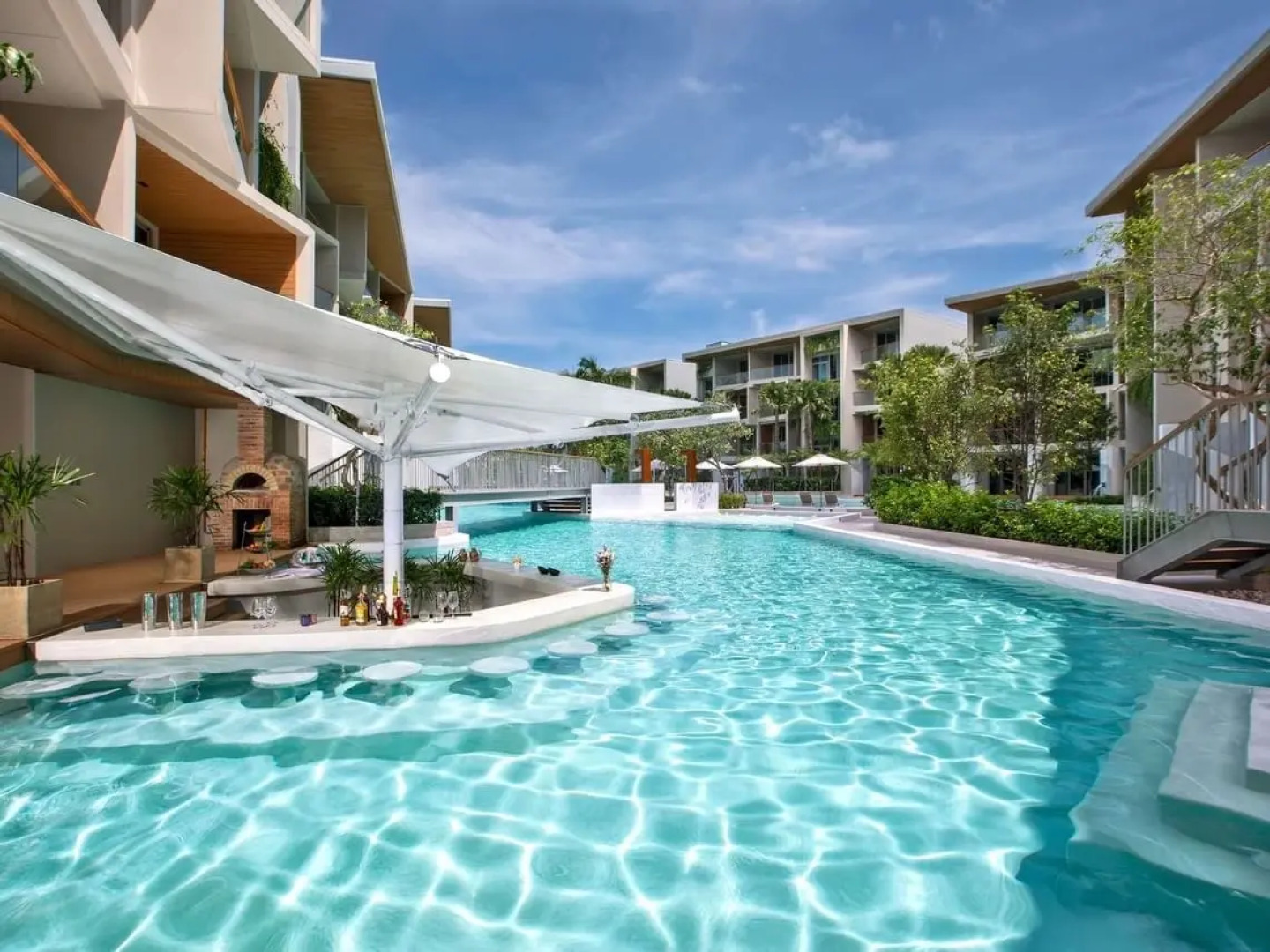 Отель Wyndham Grand Nai Harn Beach Phuket