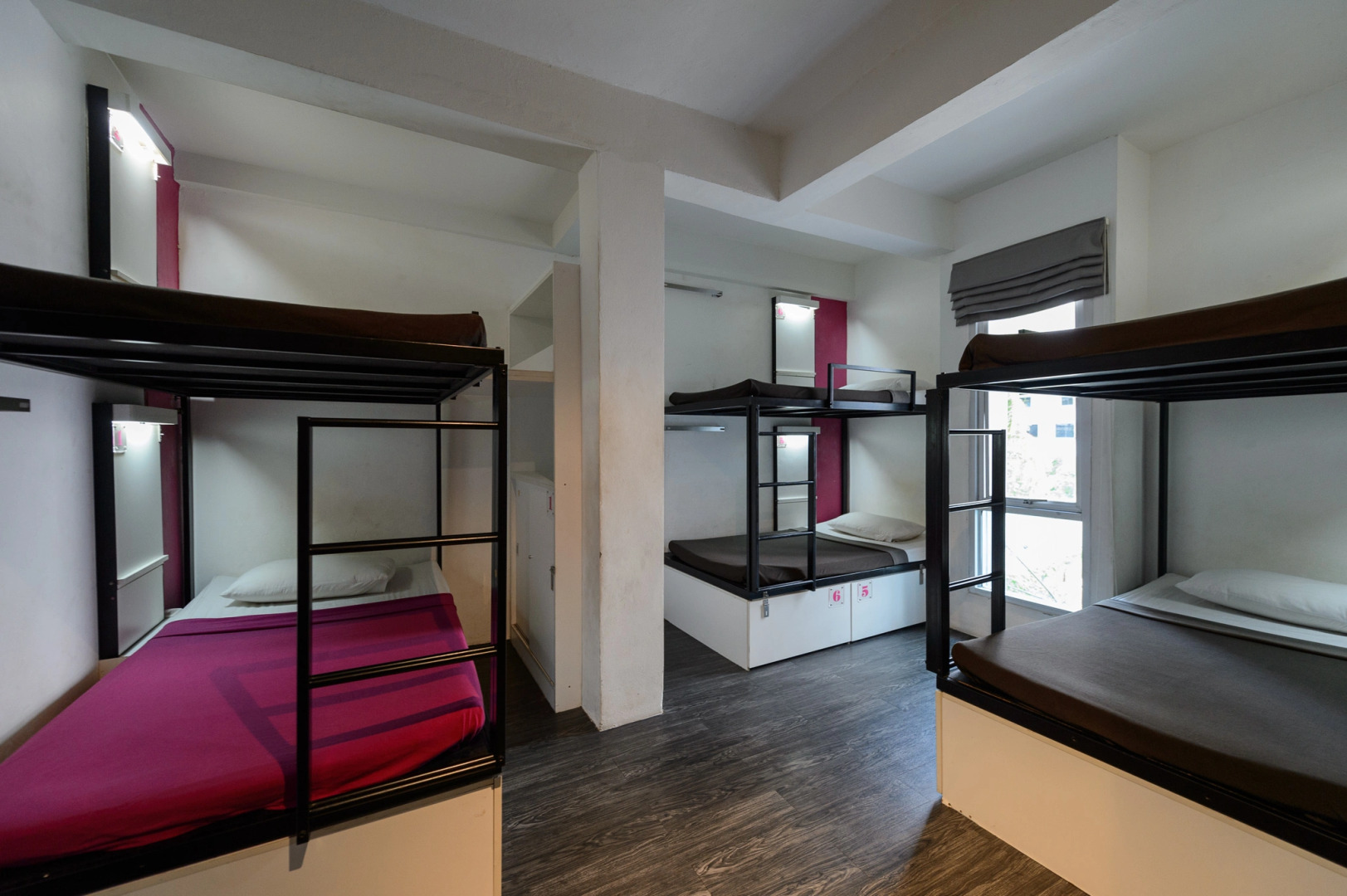 Хостел CheQinn