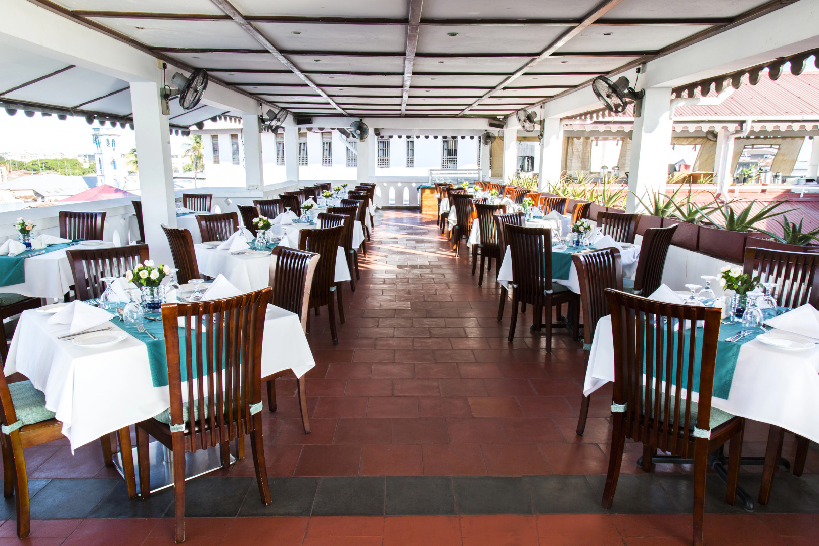 Отель Maru Maru