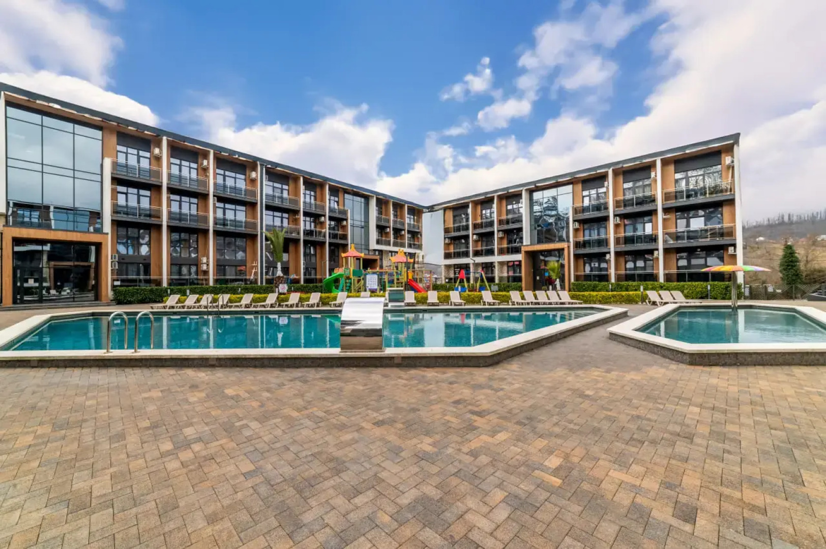 Апартаменты Двухуровневые около моря с бассейном в ЖК Морской квартал