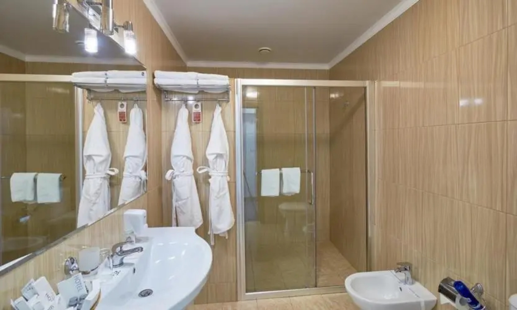 Отель Форум