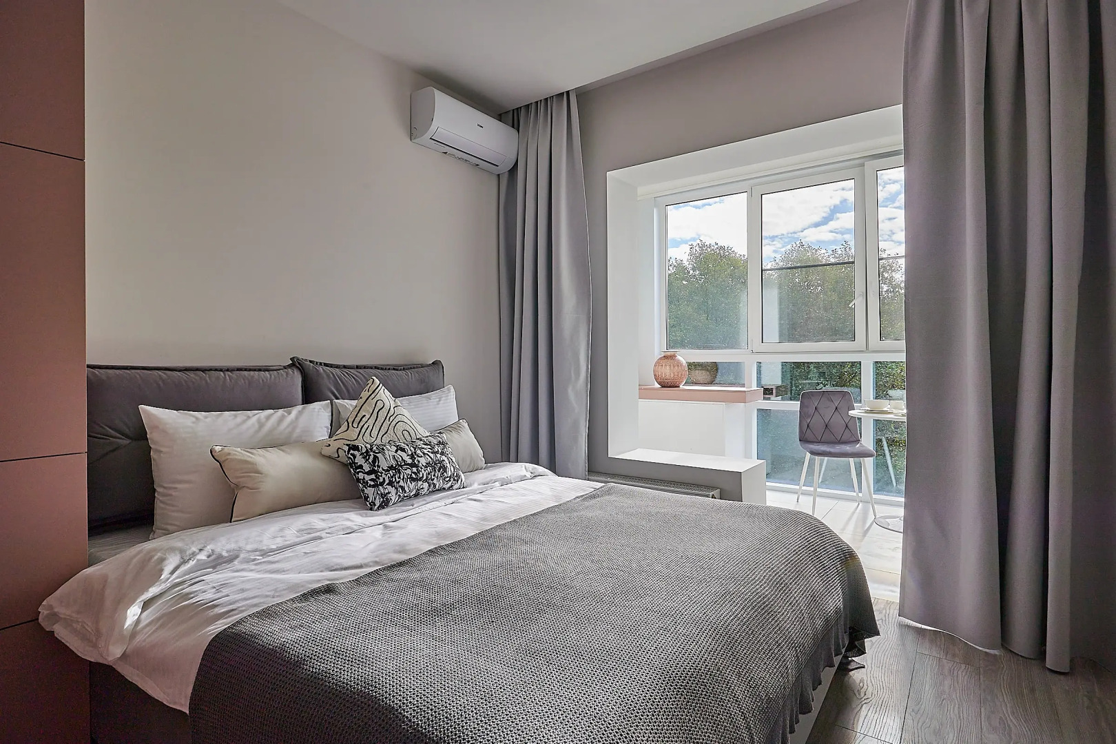 Апартаменты в доме с бассейном у Финского залива