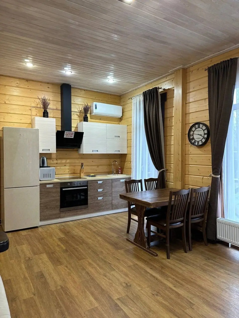 Апартаменты 102 в Family Alley