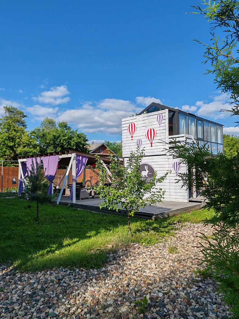 Гостевой Дом Семейные Апартаменты Белый Кролик