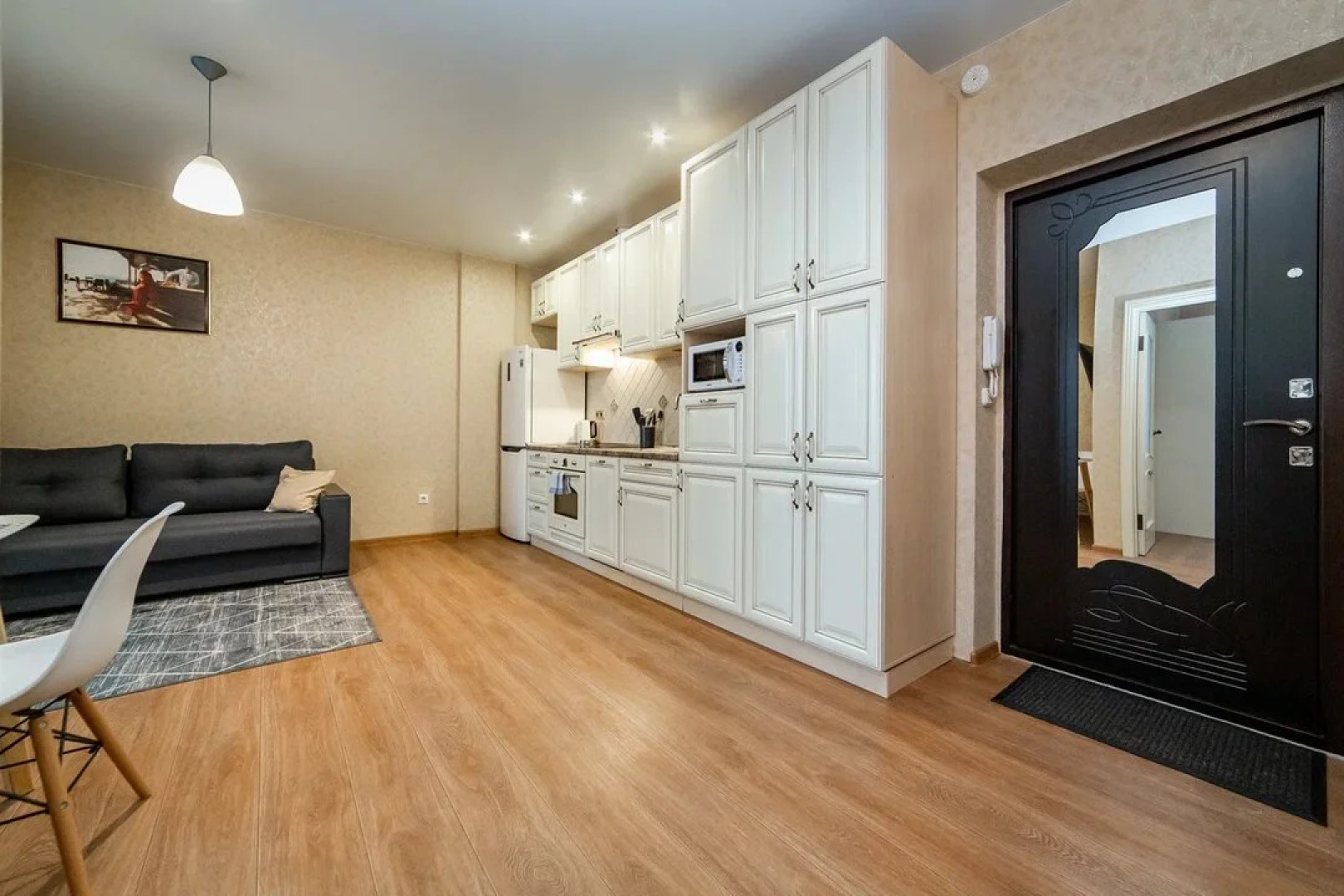 Апартаменты возле Национальной Библиотеки и ТРЦ Dana Mall на Туровского 26