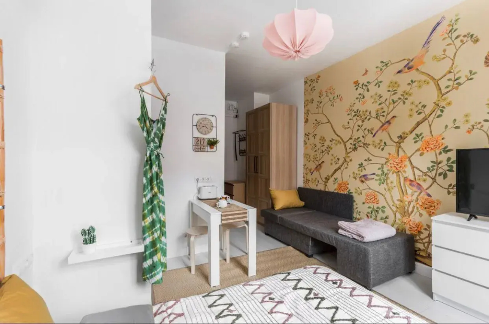 Апартаменты "Лимоны" на 3-х гостей у метро Окружная