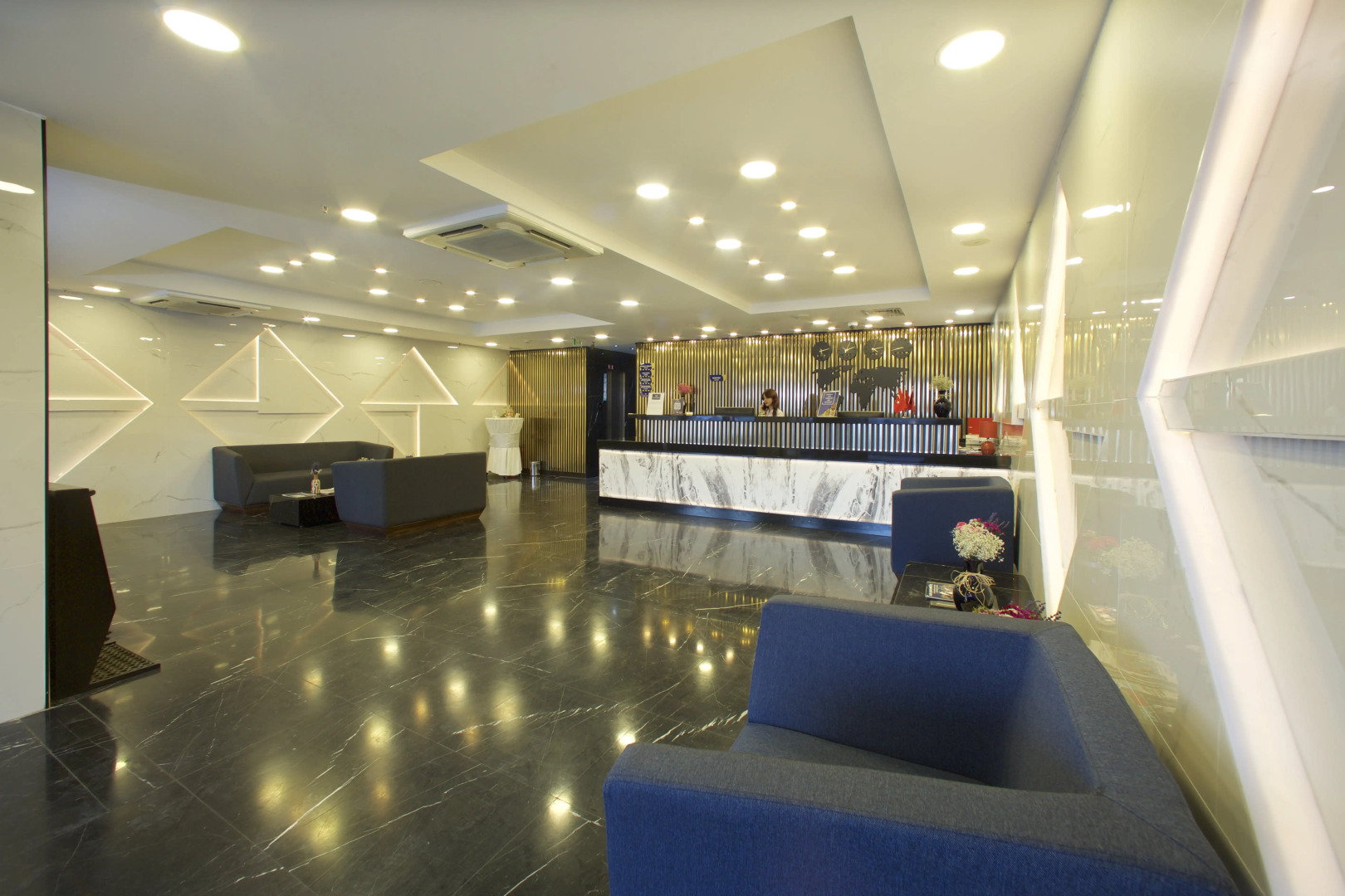 The Hera Platinum Hotel