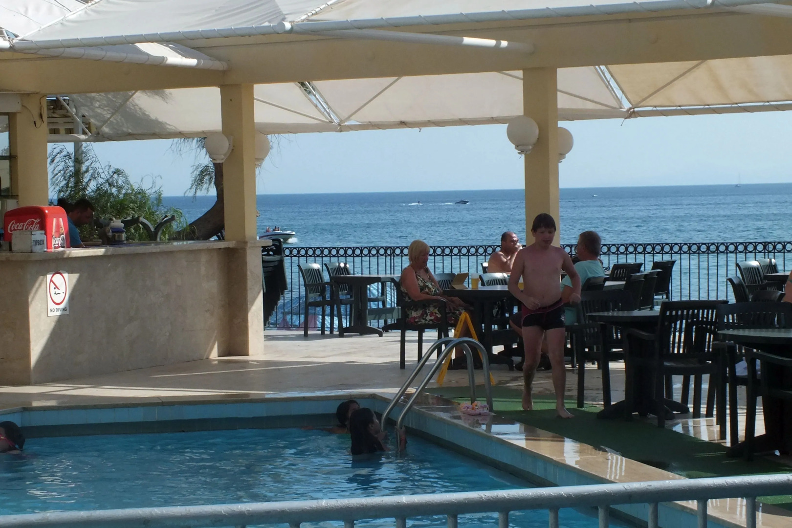 Отель Tuntas Beach Altinkum