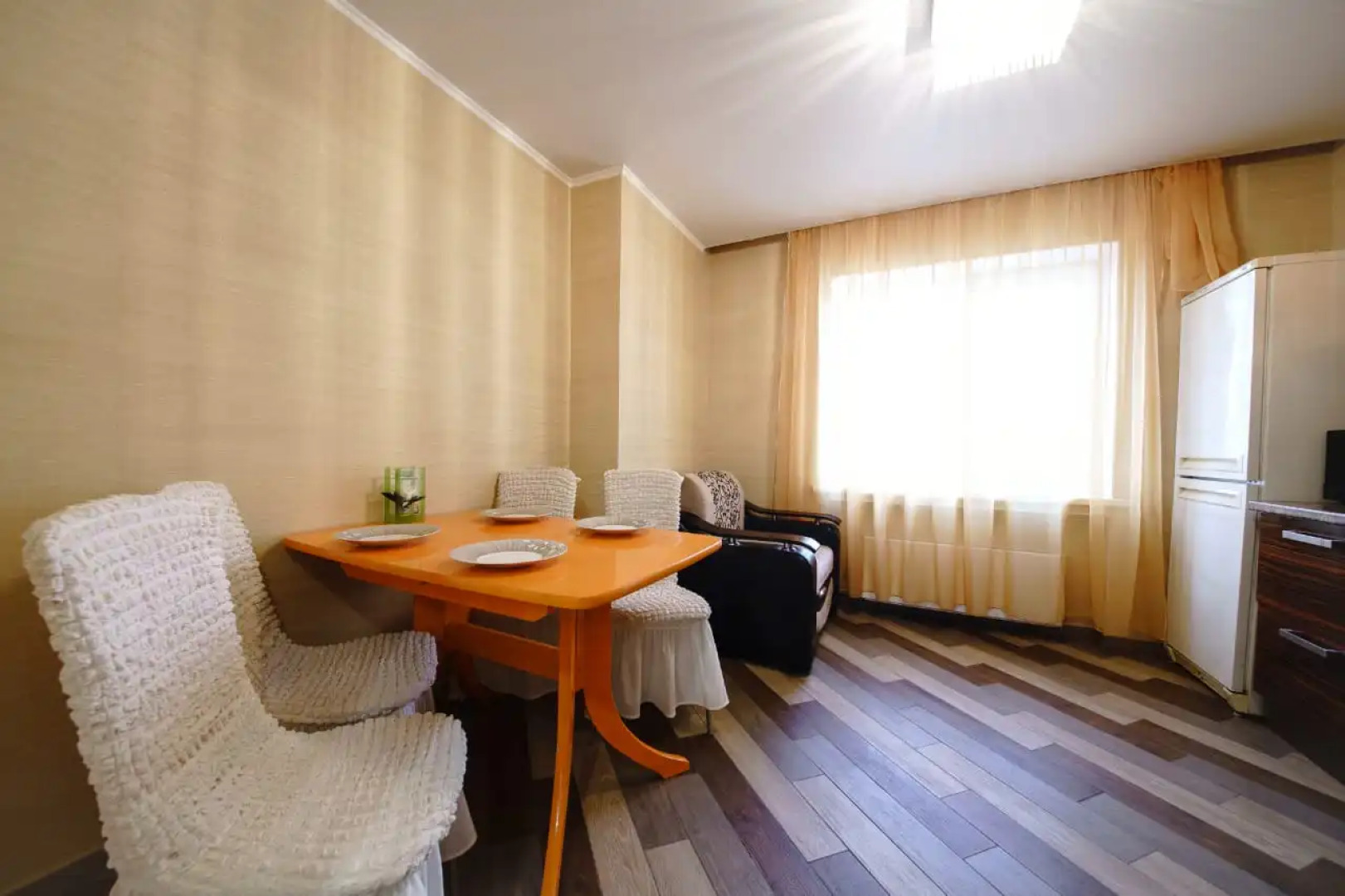 Апартаменты на Симбирцева 40А