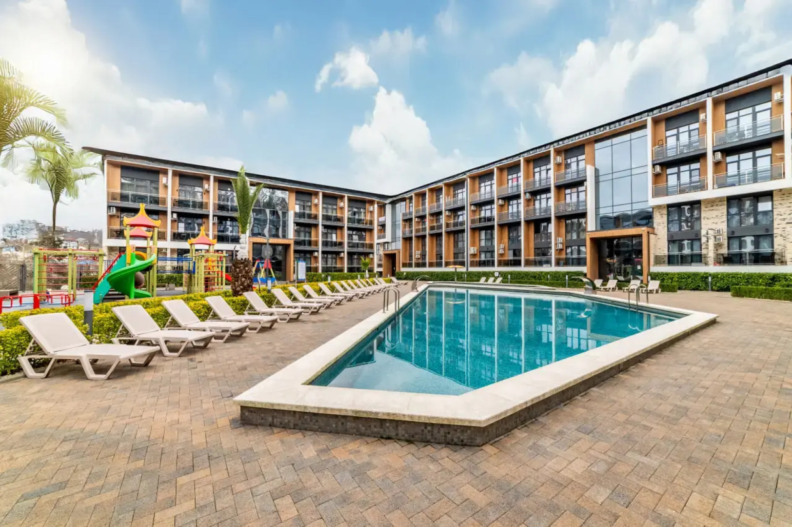 Апартаменты Двухуровневые около моря с бассейном в ЖК Морской квартал