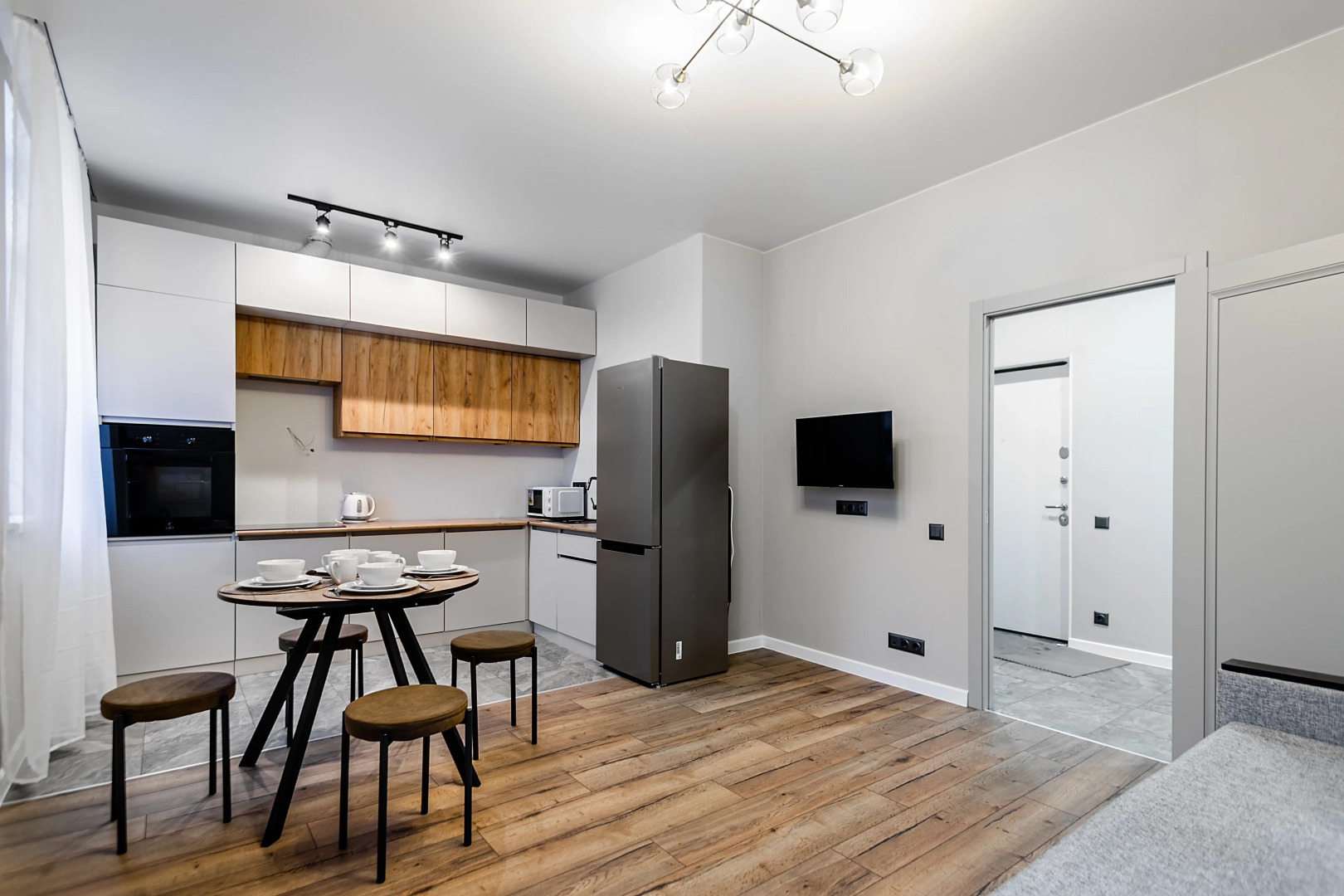 Апартаменты АрендаГрад на Римском