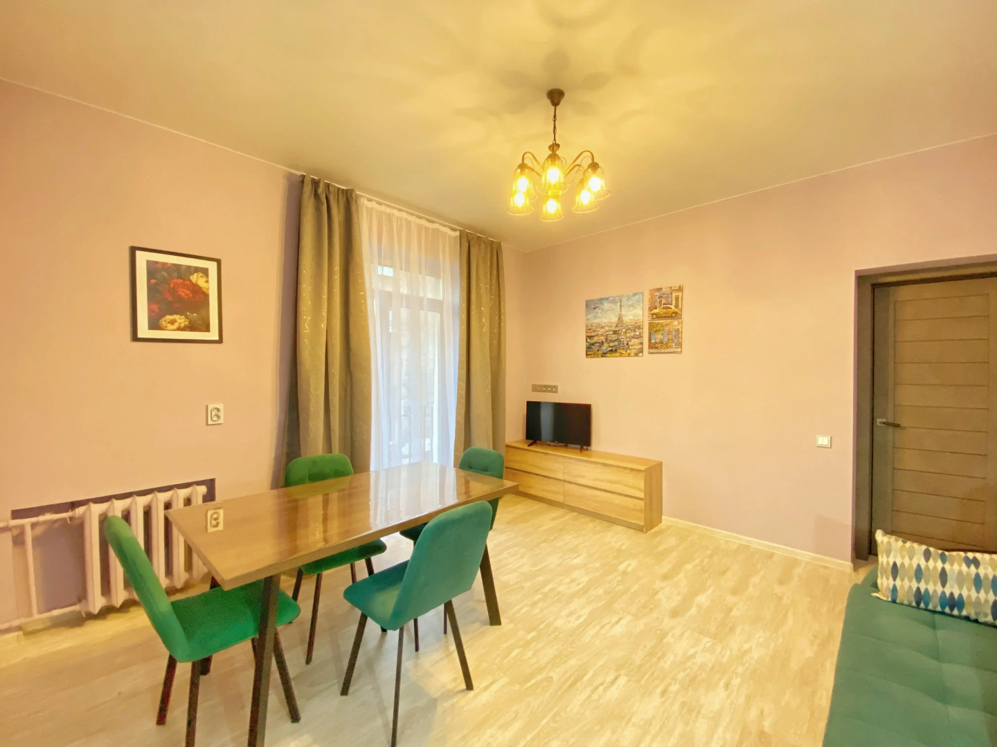 Апартаменты 2к Apart-Comfort на Чехова 22