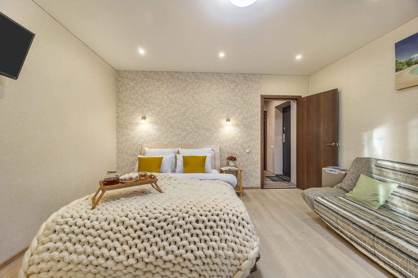 Квартира Около Рыбной Деревни и Южного Парка с Удобным Матрасом