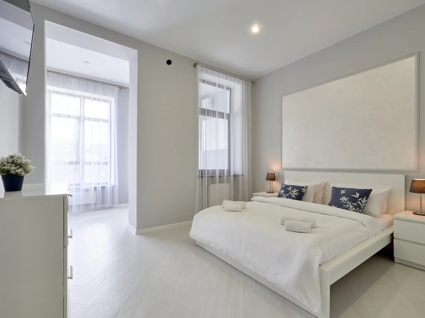 Апартаменты Шафран Ирины Савельевой - В центре у курортного бульвара - Закрытый двор