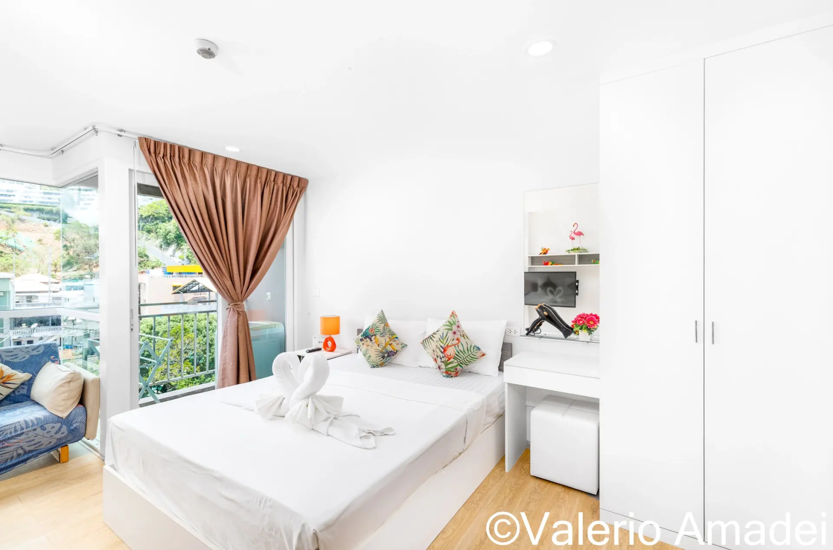 Апартаменты OMNIA Phuket - Ozone Condotel