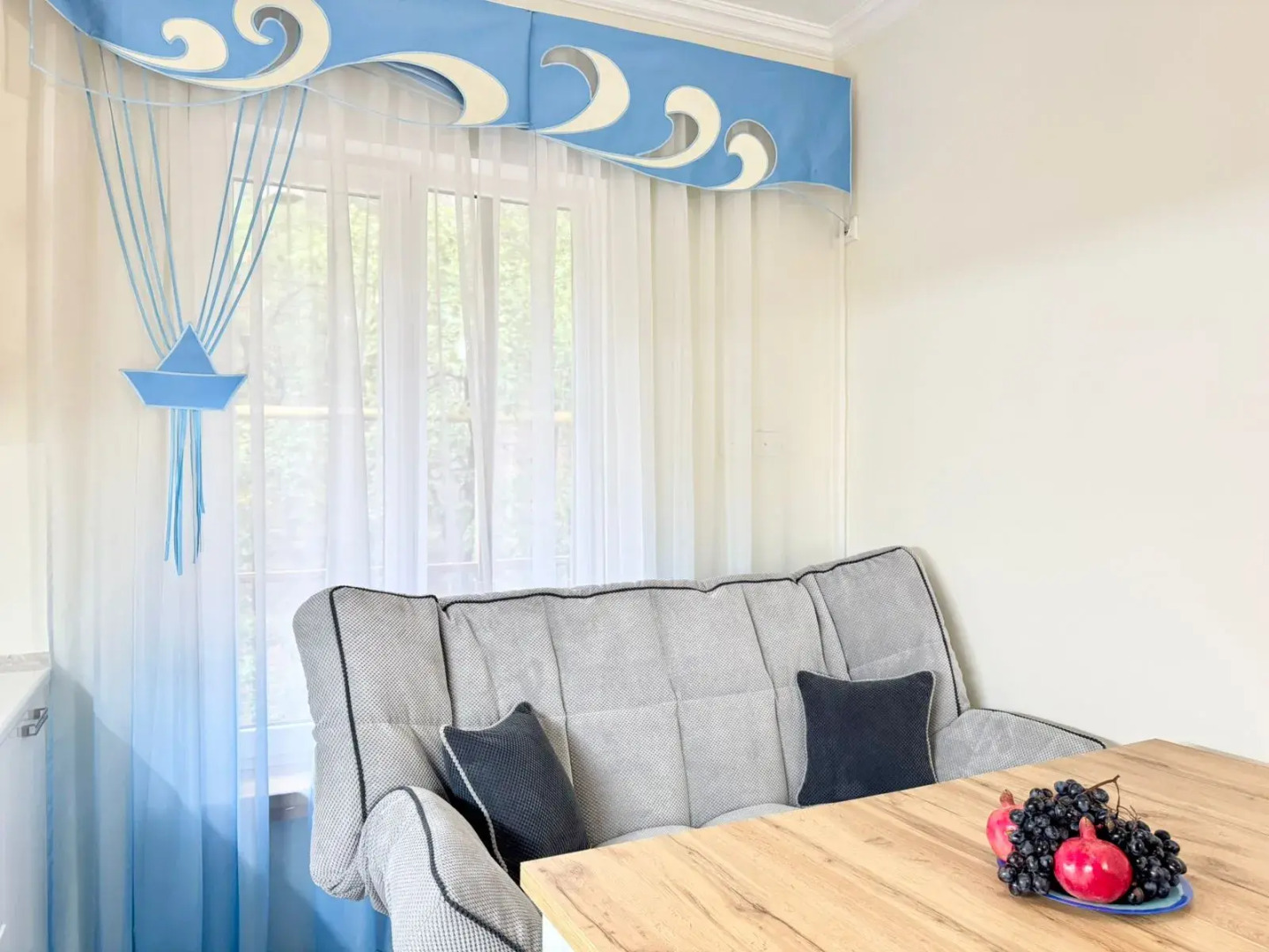 Квартира двухуровневая в Ялте